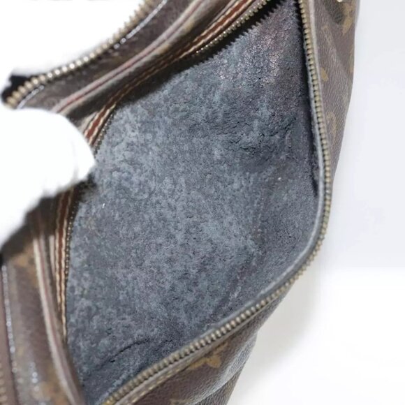 LOUIS VUITTON Monogram Marly Dragonne GM Clutch Bag - Picture 13 of 16